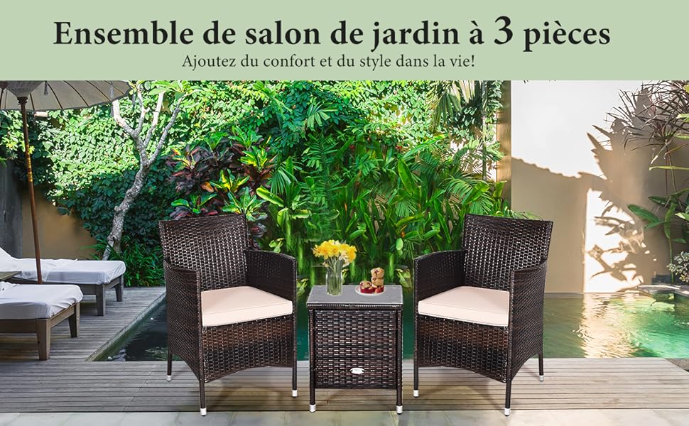 Ensemble-de-meubles-de-jardin-en-rotin