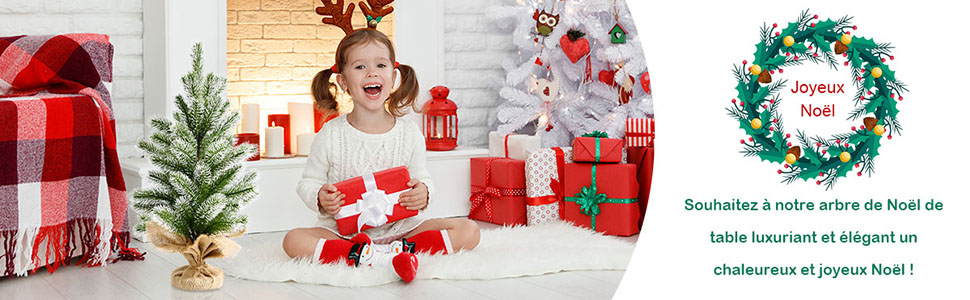 petit-arbre-de-Noel-avec-base-recouverte-de-toile-de-jute