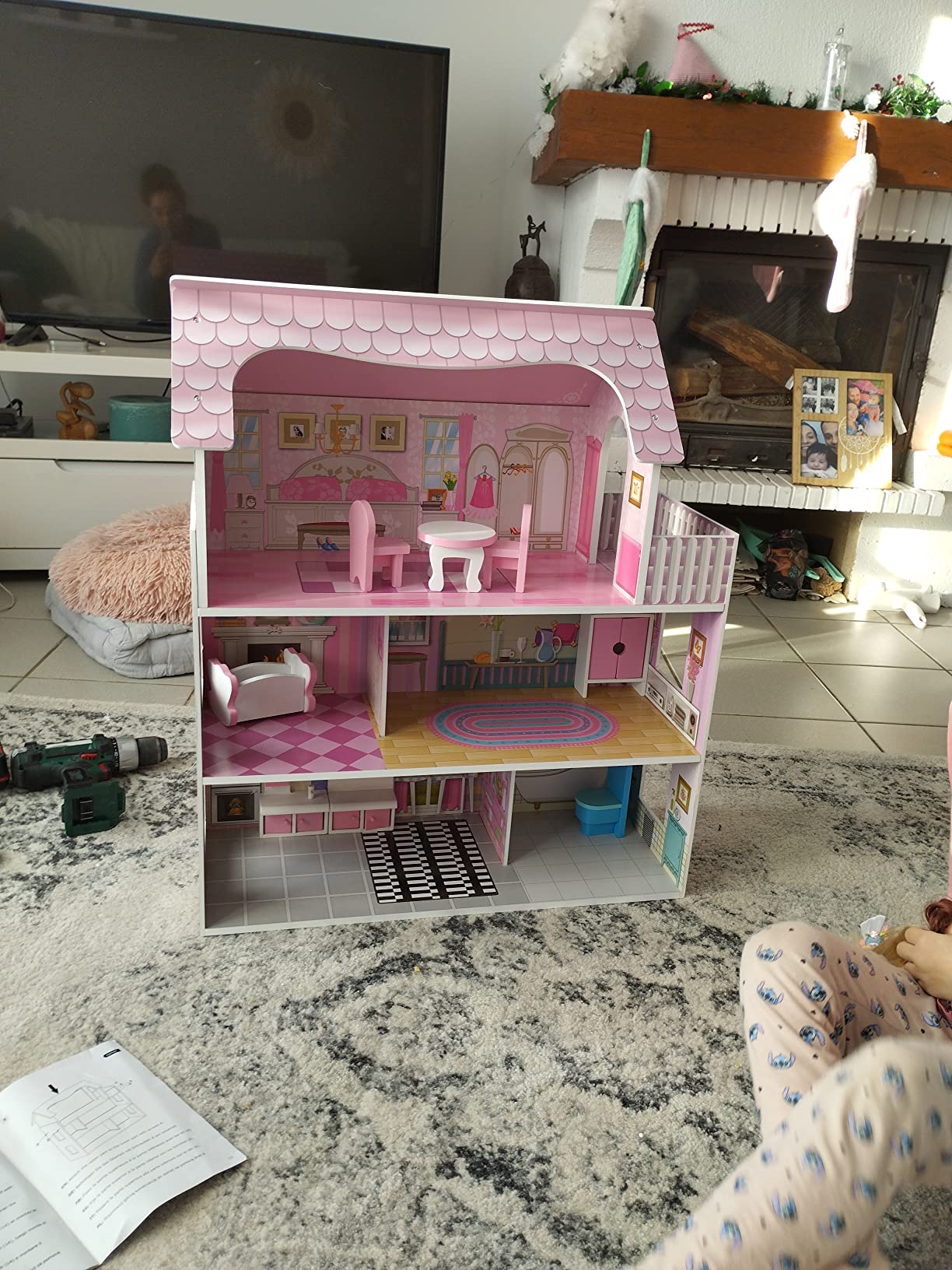 Costway maison de poupées en bois avec 8 meubles 3 étages et 6 pièces salle  de jeux jouets pour enfant de 3 à 7 ans 71 x 23,5 x 87 cm multicolore -  Conforama